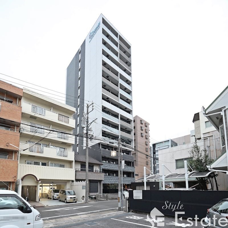 プレサンス上前津グレースの物件外観写真