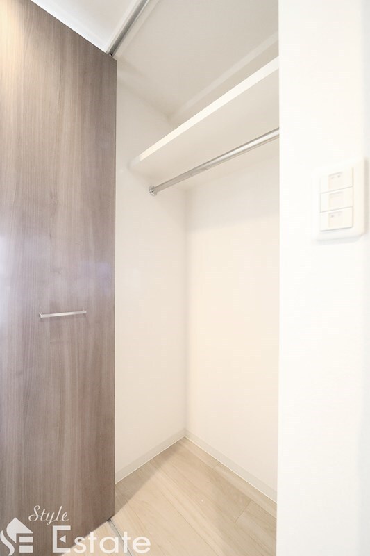 プレサンス上前津グレースの物件内観写真