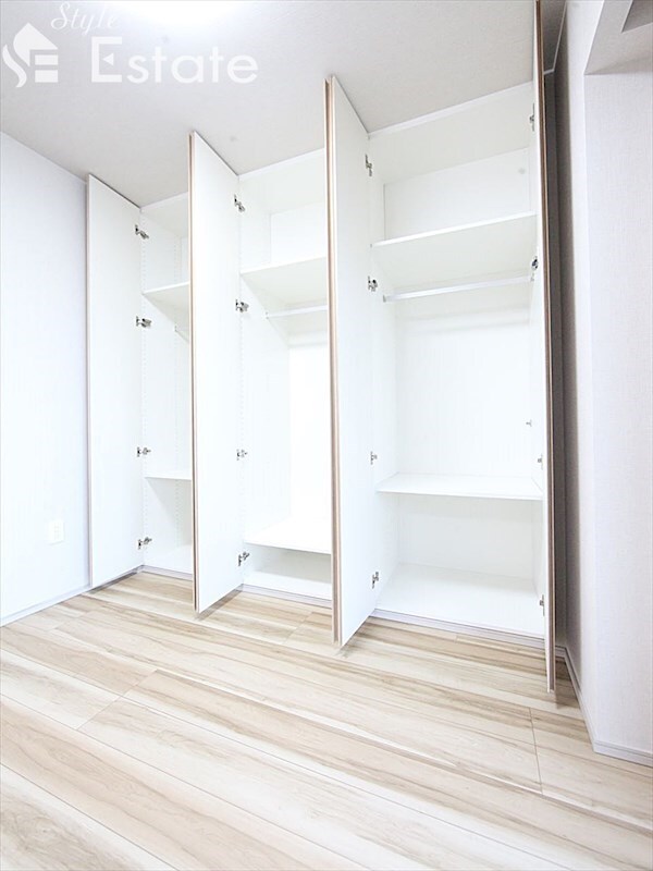 クリオラベルヴィ名古屋花の木の物件内観写真