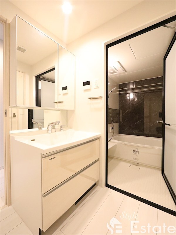 さくらHills ROKUBAN Platinum Residenceの物件内観写真