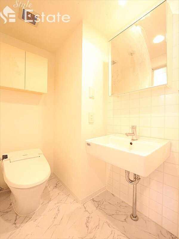 リベール名駅南の物件内観写真