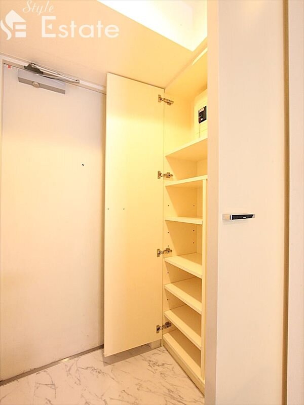 リベール名駅南の物件内観写真