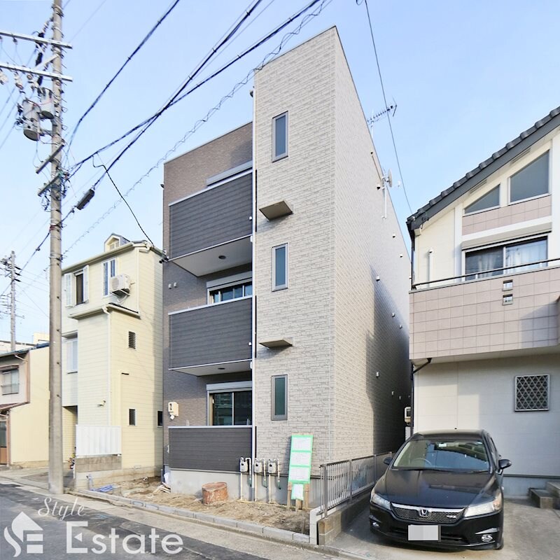 Patina中村本町の物件外観写真