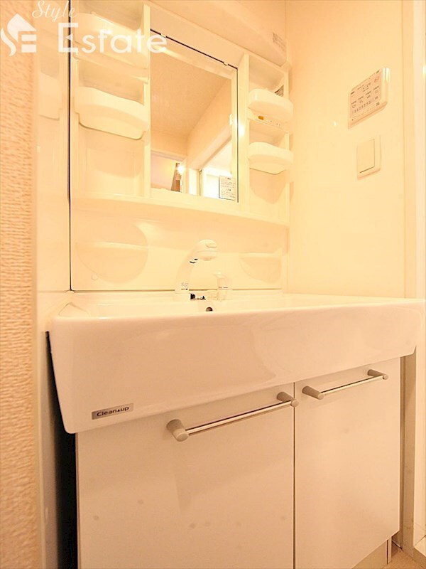 CASA八番館の物件内観写真