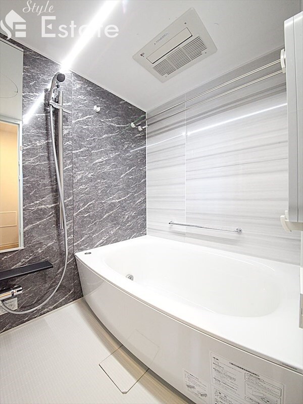 GRANPASEO丸の内の物件内観写真