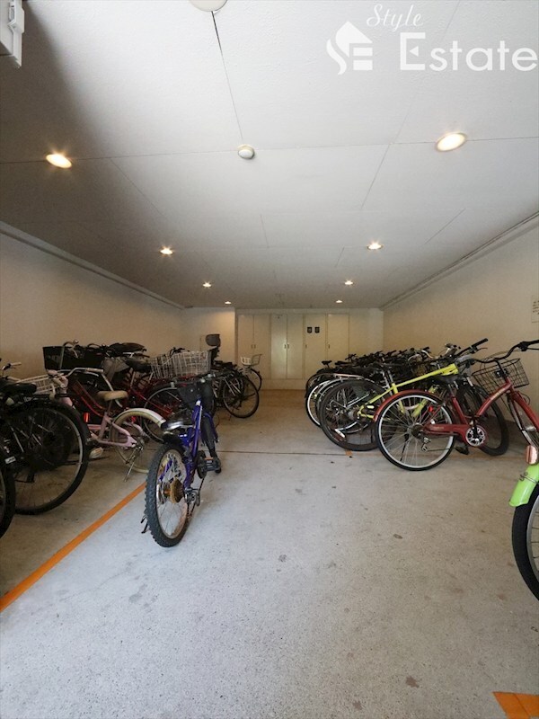 レジディア日比野の物件内観写真