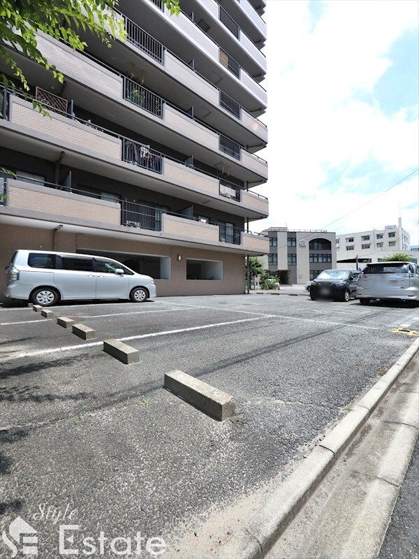 レジディア日比野の物件内観写真