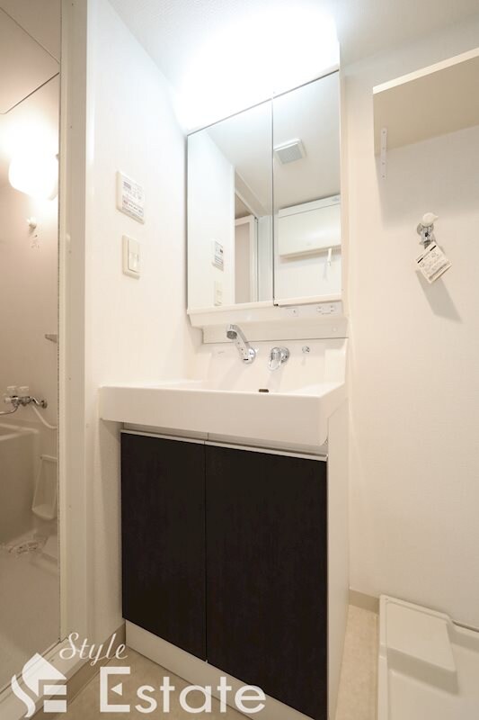 エステムコート名古屋栄デュアルレジェンドの物件内観写真