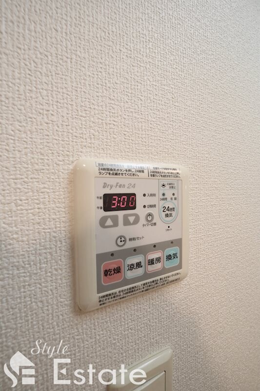 エステムコート名古屋栄デュアルレジェンドの物件内観写真