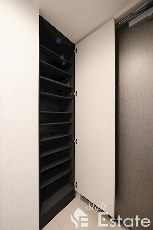 エステムコート名古屋栄デュアルレジェンドの物件内観写真