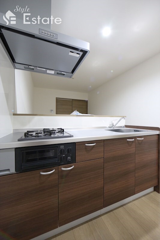 コンフォール鳴浜の物件内観写真