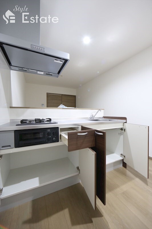 コンフォール鳴浜の物件内観写真