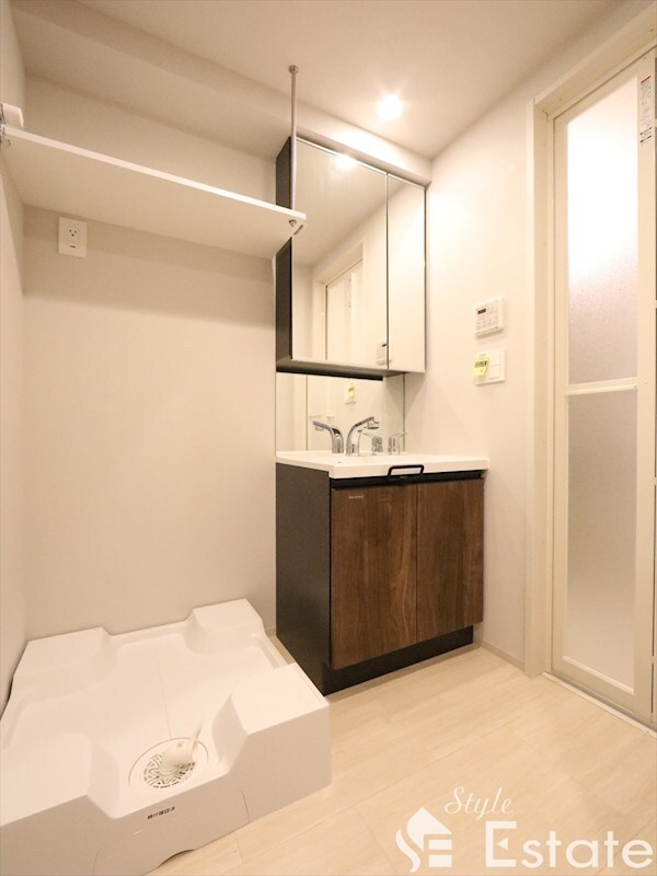 クレヴィスタ名古屋上前津の物件内観写真