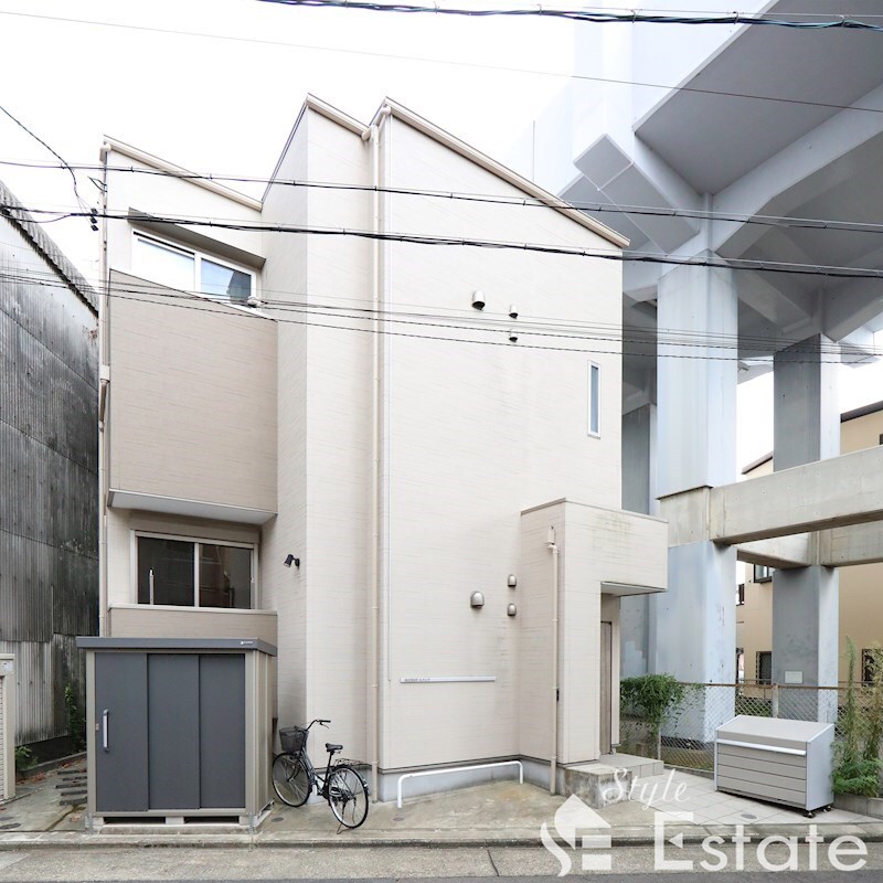 RIZESTルクシアの物件外観写真