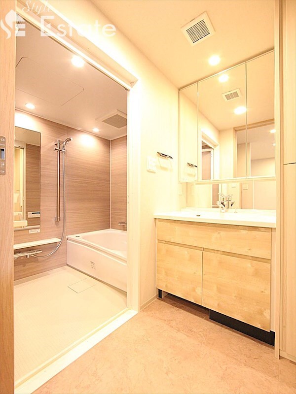 クリオラベルヴィ名古屋花の木の物件内観写真