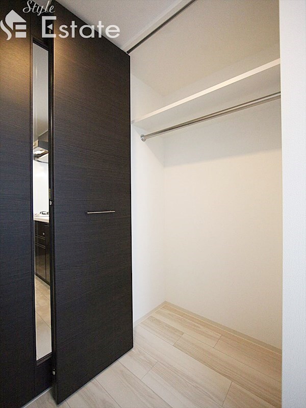 エステムコート名古屋金山ミッドクロスの物件内観写真