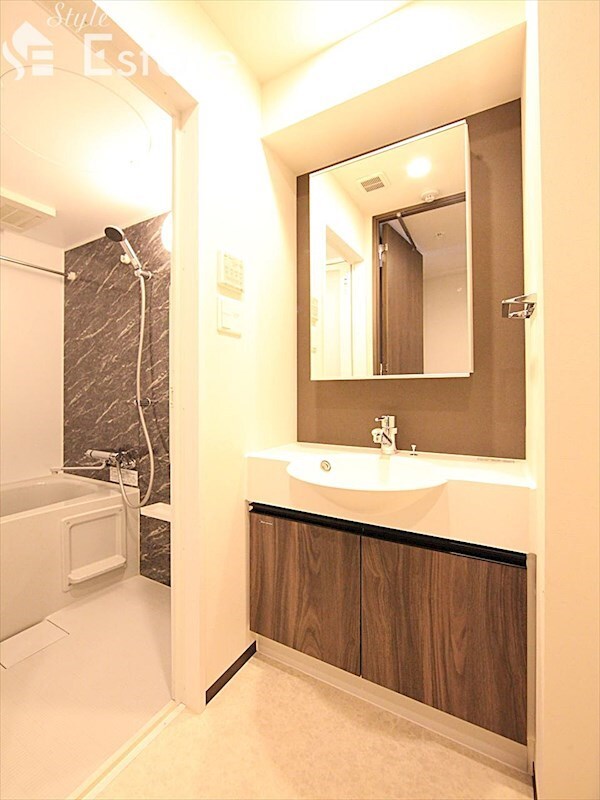 ブランシエスタ金山の物件内観写真