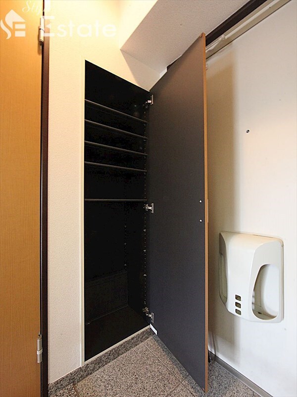 ベクヴェーム・ラウムの物件内観写真