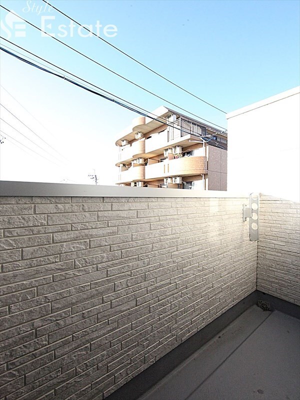 オークラレジデンス栄生の物件内観写真