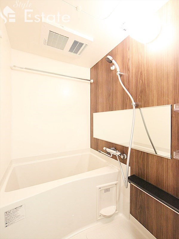 プレサンス名古屋菊井セルカの物件内観写真