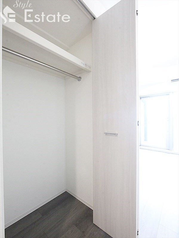 プレサンス名古屋菊井セルカの物件内観写真