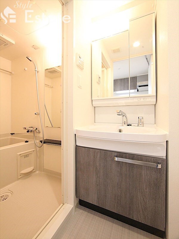 プレサンス上前津エレスタの物件内観写真