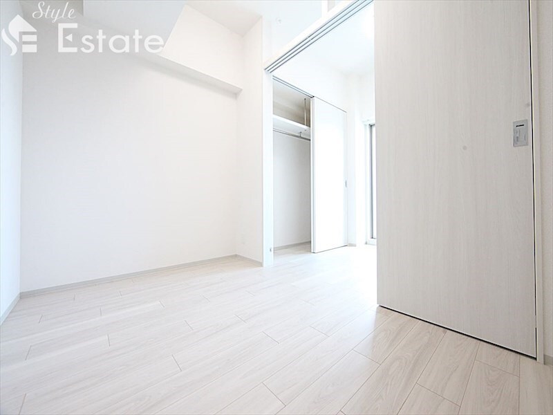 プレサンス上前津エレスタの物件内観写真