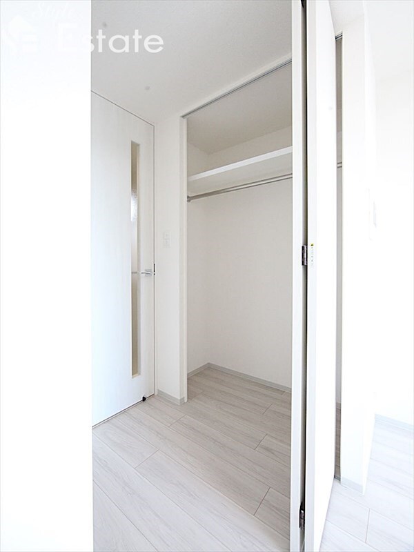 プレサンス上前津エレスタの物件内観写真