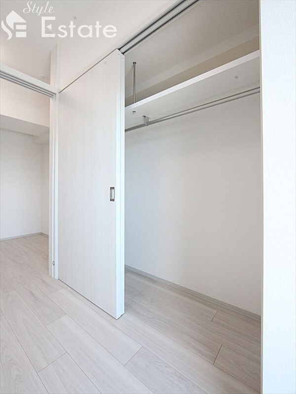 プレサンス上前津エレスタの物件内観写真