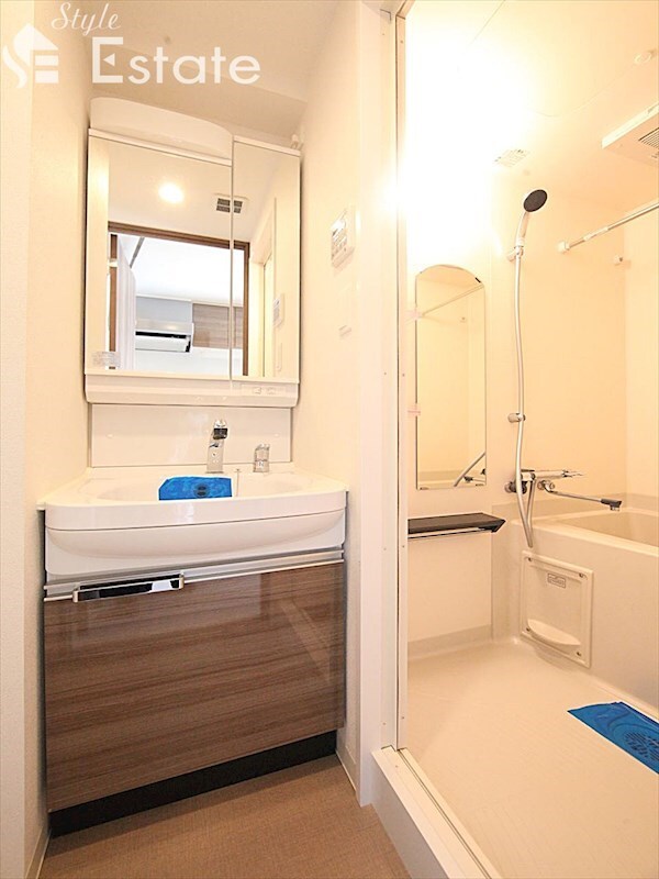 プレサンス久屋大通公園セラフィの物件内観写真