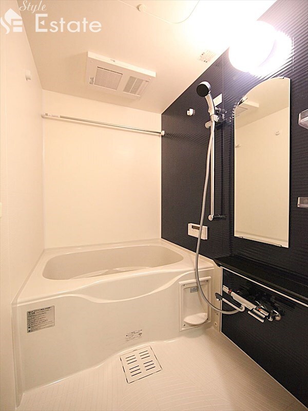 プレサンス名駅南エディフィスの物件内観写真