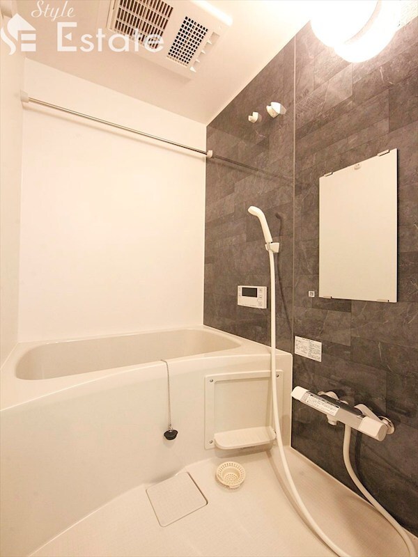 エステシア名駅の物件内観写真