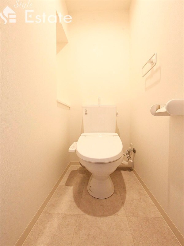 エステシア名駅の物件内観写真