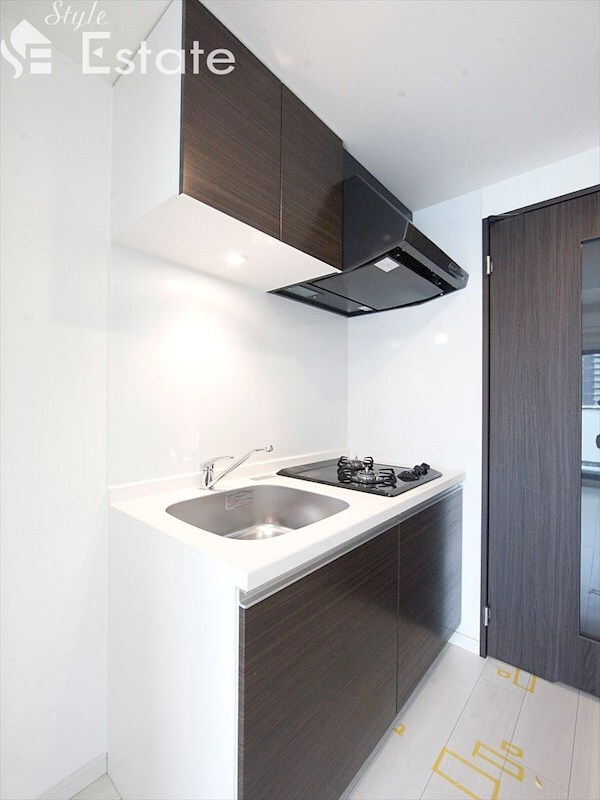 エステシア名駅の物件内観写真