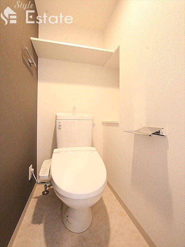 ディアレイシャス大須観音IIIの物件内観写真