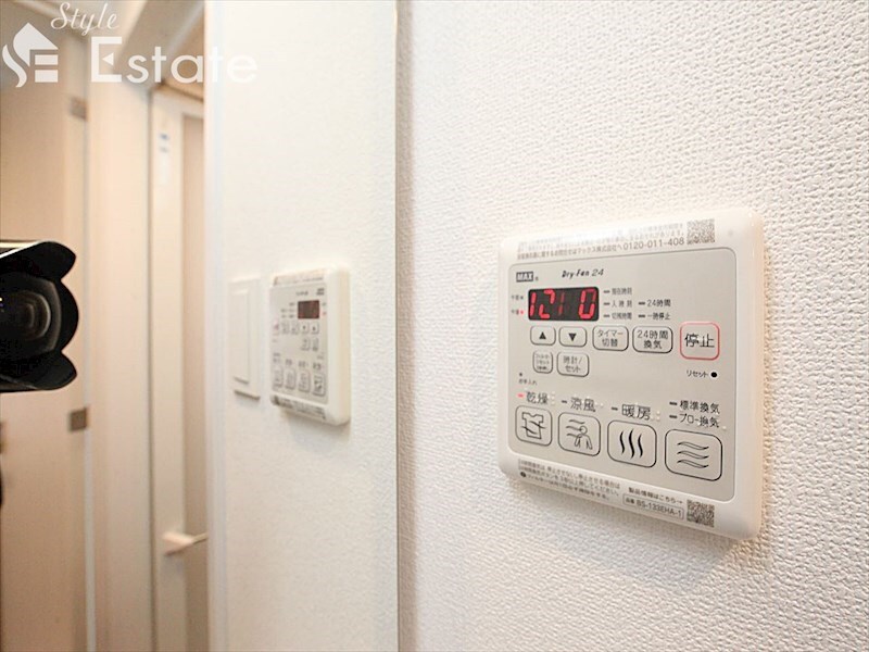 ディアレイシャス大須観音IIIの物件内観写真