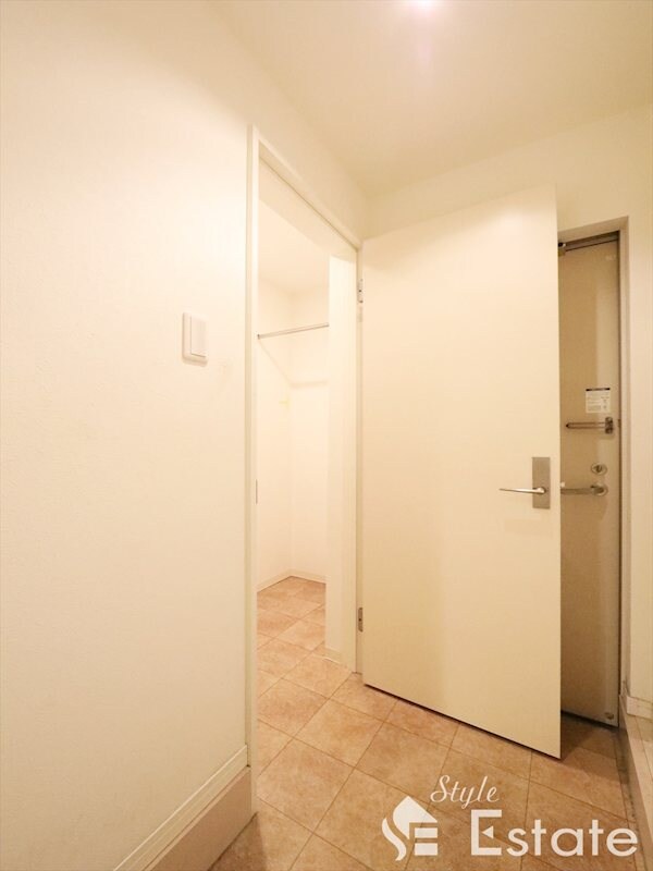 Residence Kamimaezuの物件内観写真