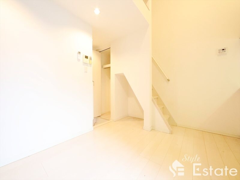 Residence Kamimaezuの物件内観写真