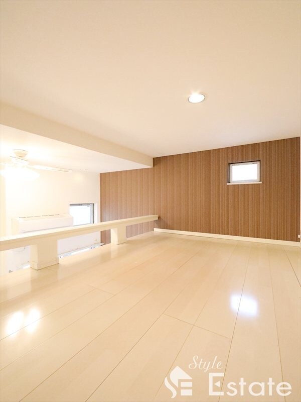 Residence Kamimaezuの物件内観写真