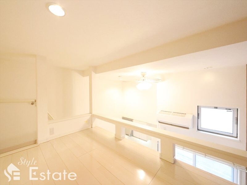 Residence Kamimaezuの物件内観写真