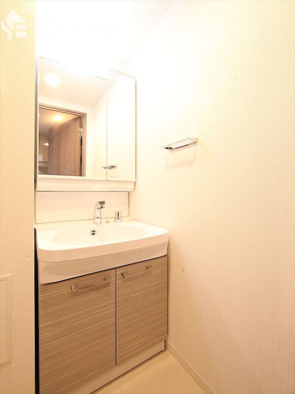 エスリード上前津LIVIAの物件内観写真