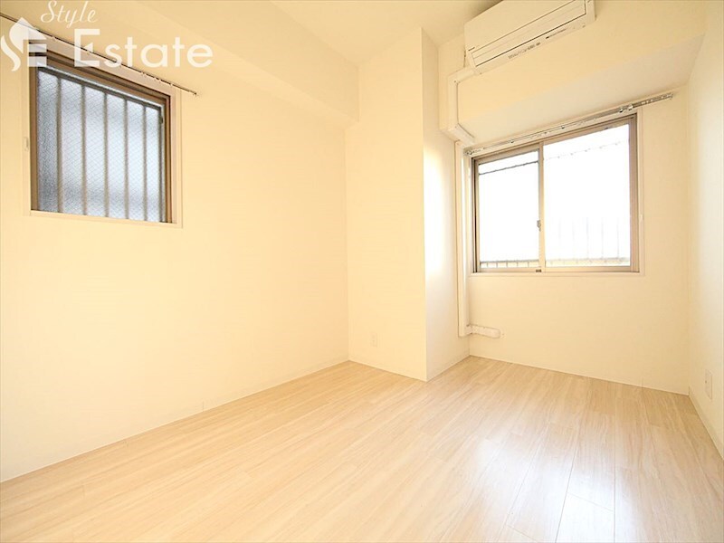 シュトルツ栄の物件内観写真