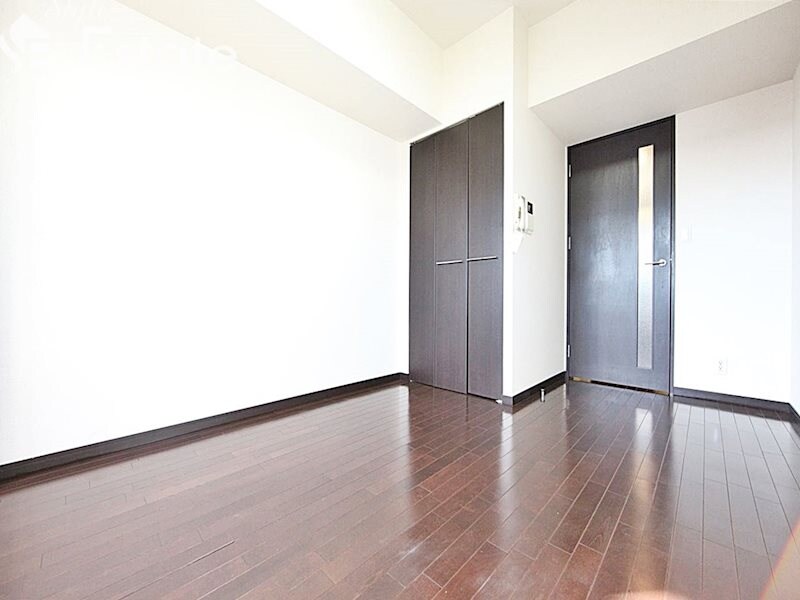 ライジングコート名古屋駅南の物件内観写真