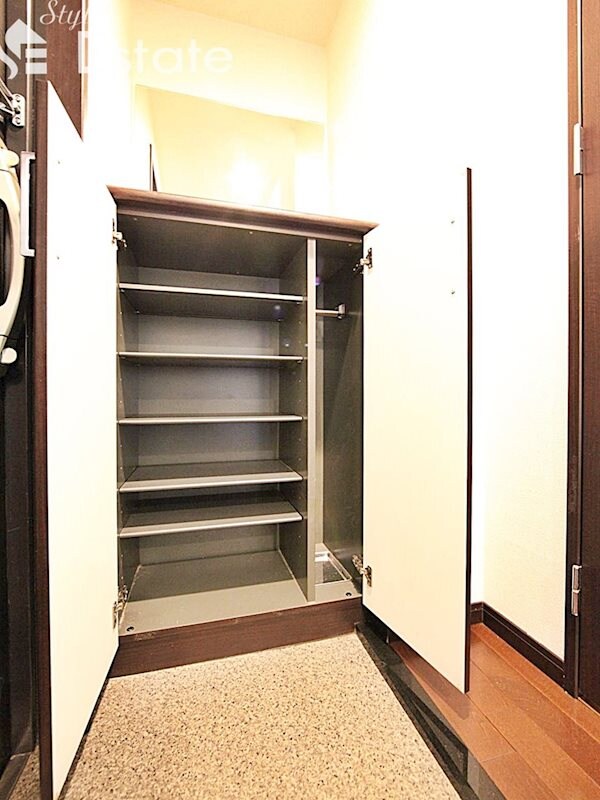 ライジングコート名古屋駅南の物件内観写真