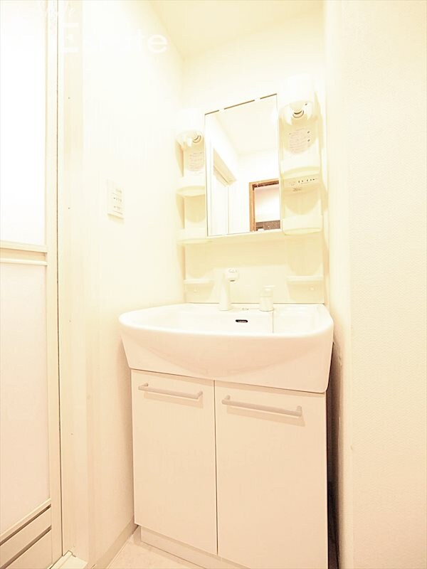 ユーレジデンス名駅南の物件内観写真