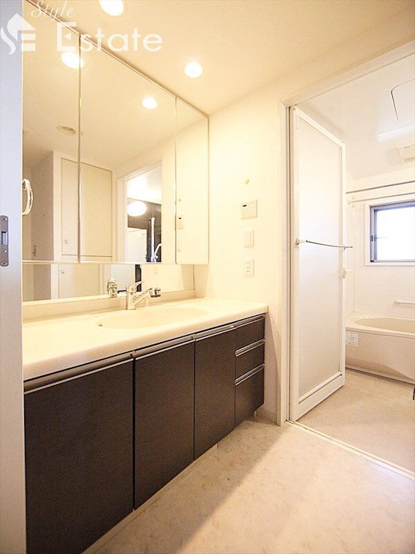 パークアクシス金山WESTの物件内観写真