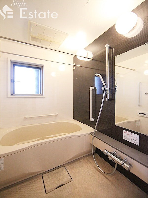 パークアクシス金山WESTの物件内観写真