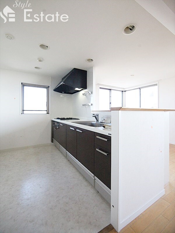 パークアクシス金山WESTの物件内観写真