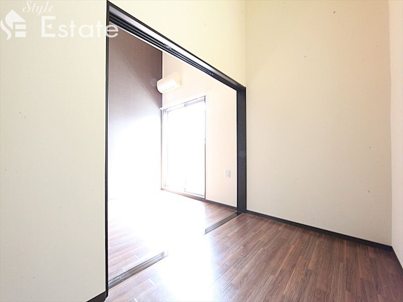 Creo栄生伍番館の物件内観写真