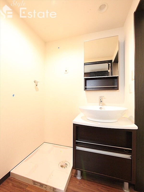 Creo栄生伍番館の物件内観写真